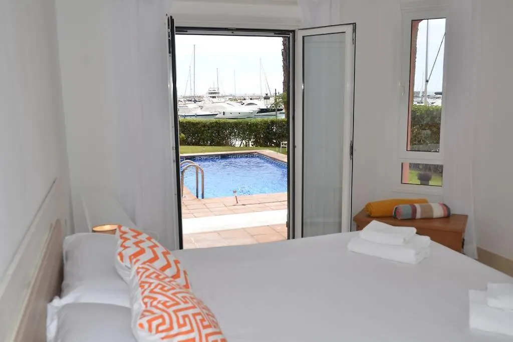 Lovely 2 Bedroom Unit With Private Pool Sotogrande 0*,  Spain