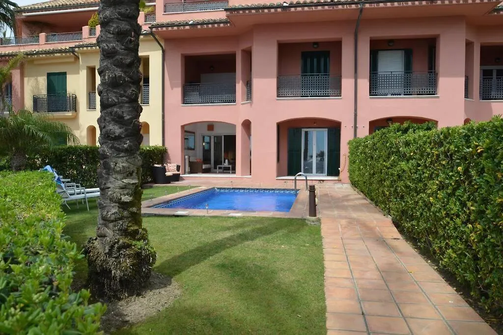 Apartment Lovely 2 Bedroom Unit With Private Pool Sotogrande