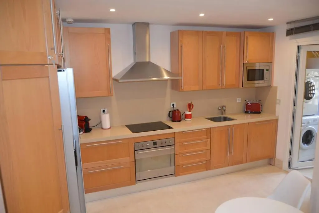 Apartment Lovely 2 Bedroom Unit With Private Pool Sotogrande Spain